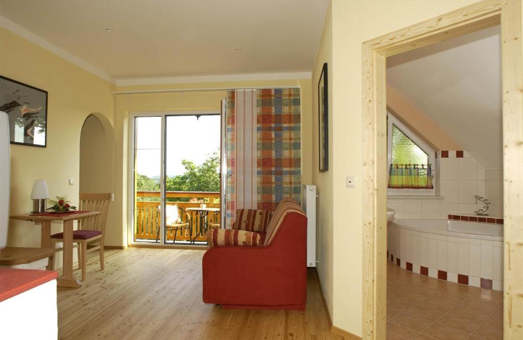 Hotel Garni Huegellandhof Neuhaus am Klausenbach Δωμάτιο φωτογραφία