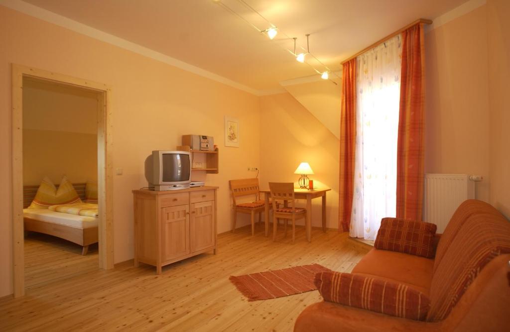 Hotel Garni Huegellandhof Neuhaus am Klausenbach Δωμάτιο φωτογραφία