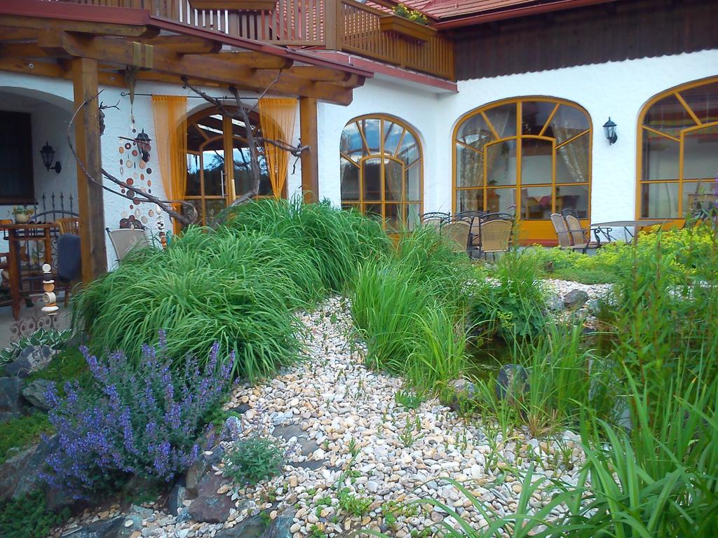 Hotel Garni Huegellandhof Neuhaus am Klausenbach Εξωτερικό φωτογραφία