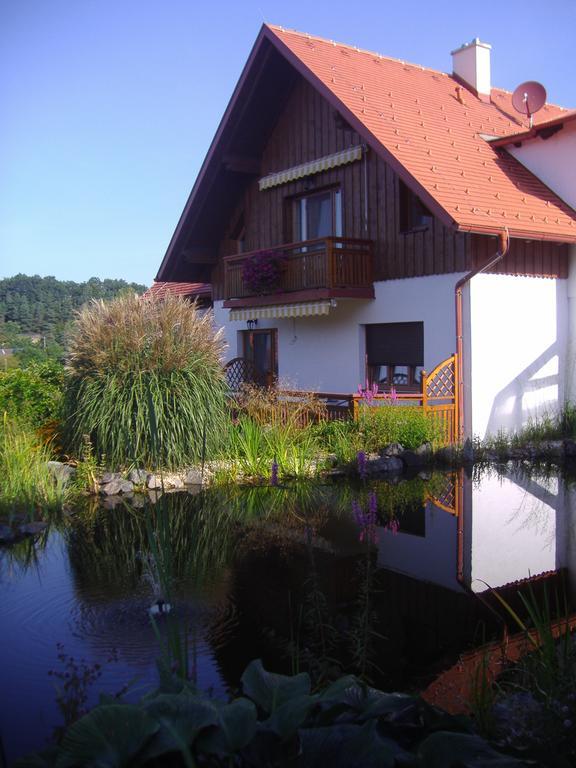 Hotel Garni Huegellandhof Neuhaus am Klausenbach Εξωτερικό φωτογραφία