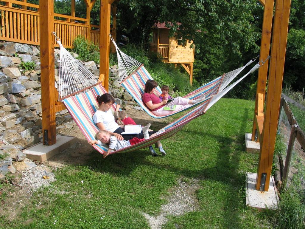 Hotel Garni Huegellandhof Neuhaus am Klausenbach Εξωτερικό φωτογραφία